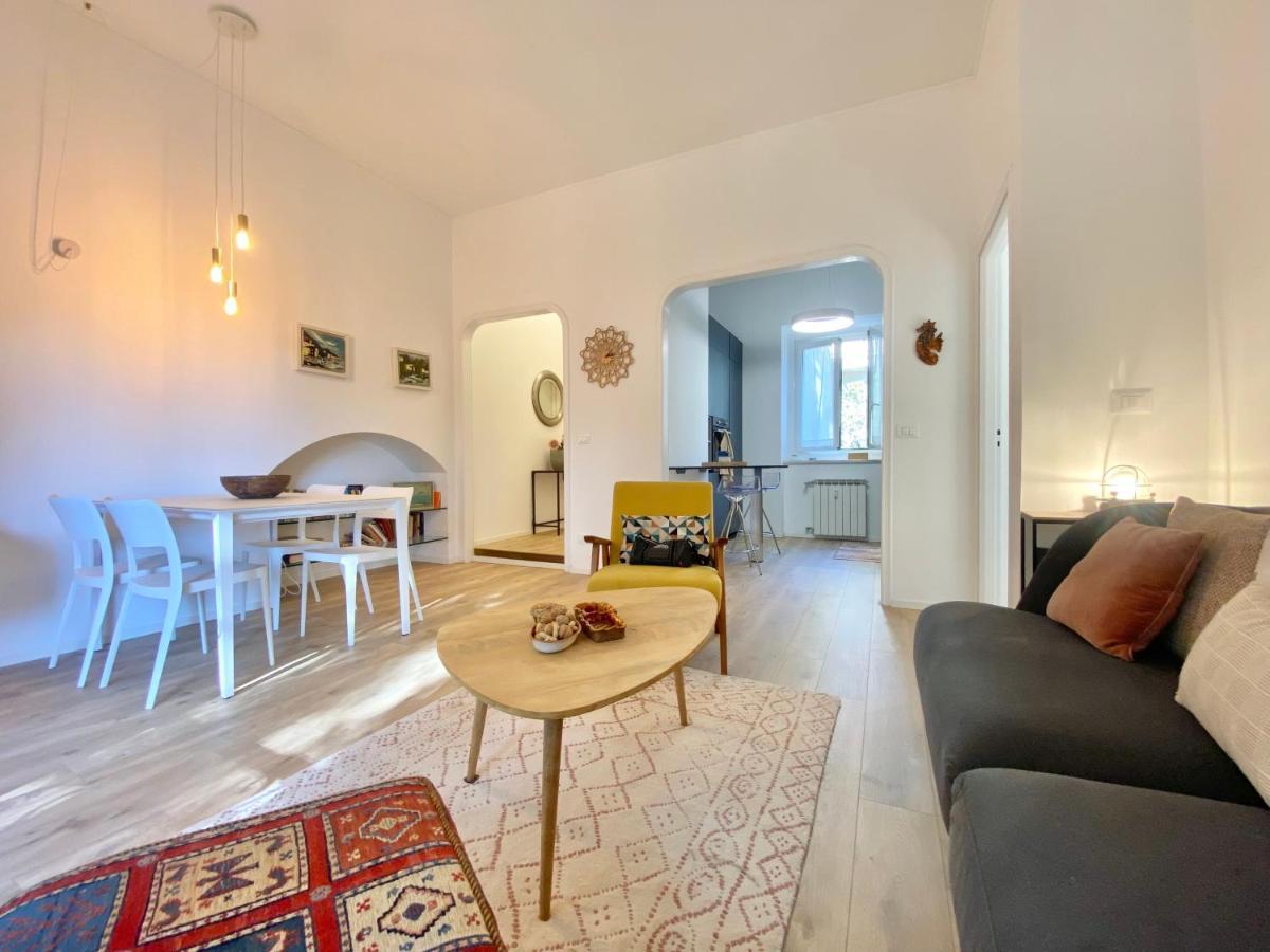 Casaviva-Stylish Trilo With Ac-Shared Pool-Parking Apartment Генуа Екстериор снимка