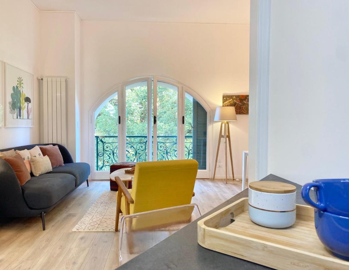 Casaviva-Stylish Trilo With Ac-Shared Pool-Parking Apartment Генуа Екстериор снимка